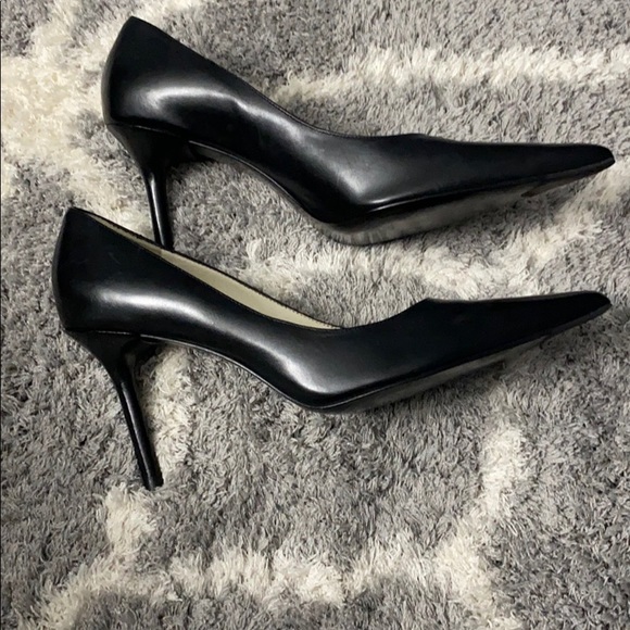 Great leather heels - Picture 3 of 4